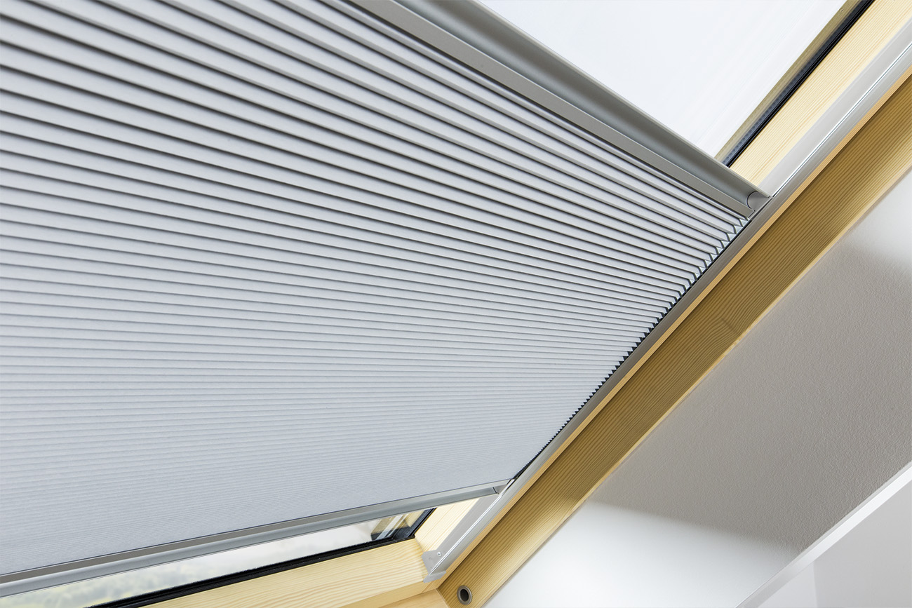 Featured image of post Fakro Skylights Blinds Our fakro window blinds are designed to fit your fakro windows perfectly