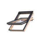 VELUX GGL 3066 | wooden, pivot roof window with safe 3-glazing