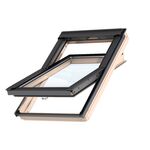 VELUX GLL-B 1061 | wooden, pivot roof window with 3-glazing and bottom handle