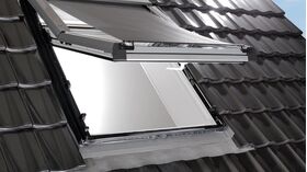 ROTO ZAR | awning blinds for Roto roof windows
