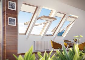FAKRO FYP-V P2 | wooden, high pivot roof window with safe 2-glass and air inlet