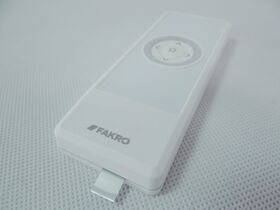 Remote controllers for FAKRO devices
