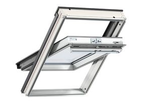 VELUX GGU 0070Q | everfinish, pivot roof window with super safe 2-glazing