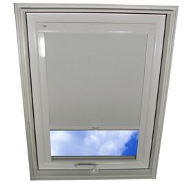 White blackout blind for roof window