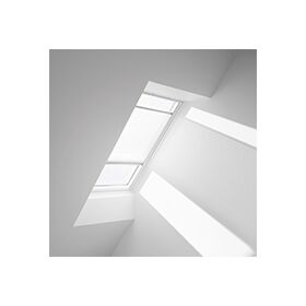 Electric-powered pleated blind VELUX FML