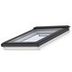 Fenêtre de toit VELUX GBL 2015 pour toits à faible pente, triple vitrage, finition blanche